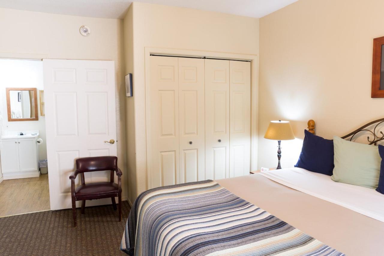 Hotel Cathlamet Exterior photo